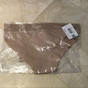 NWT Lululemon Ever Essentials Bikini Underwear